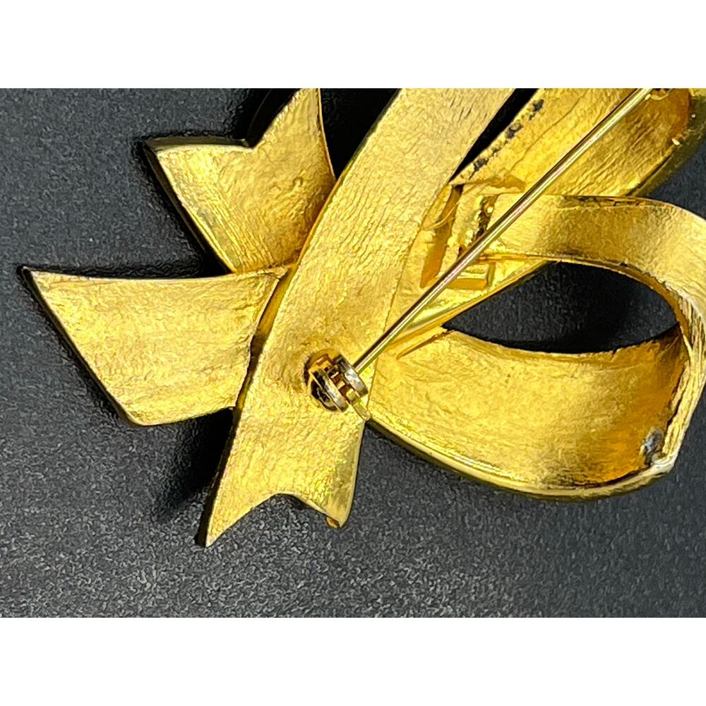 Vintage Gold Tone Rhinestone
Double Ribbon Brooch Pin
Unbranded - Picture 9 of 9